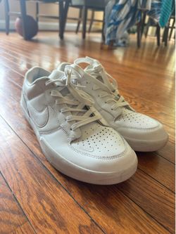 Nike SB Dunk Low In men's size 11.5