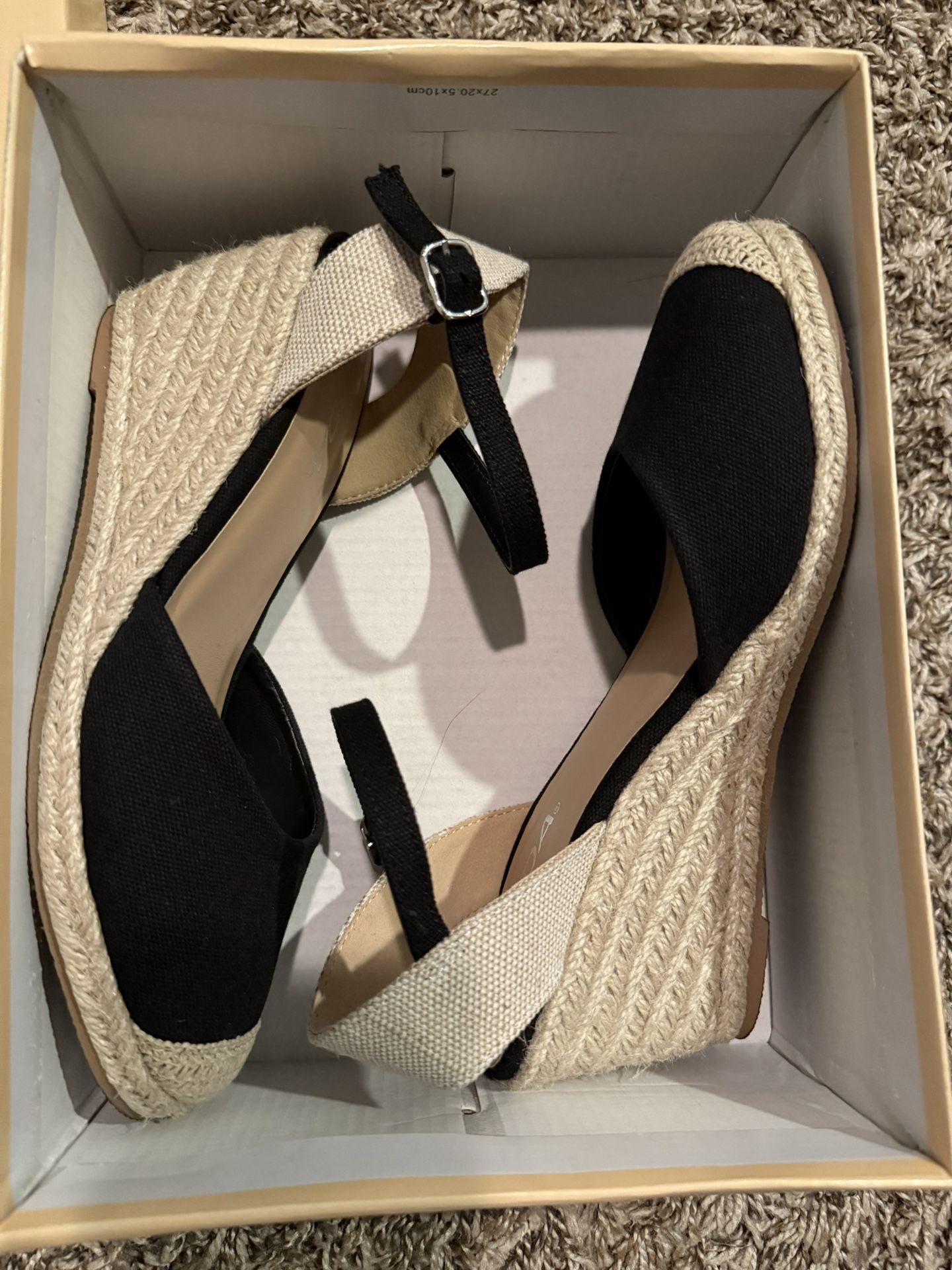 Closed Toe Wedges