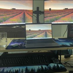 Brand new ViewSonic Dual monitor Office/Gaming Setup