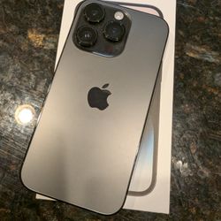 iPhone 14 Pro Unlocked (Black)