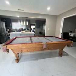 Pool Table Olhaulsen 8ft ( Free Delivery & Set Up & New Felt ) 