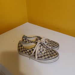 Size 7.5 Women's  Vans Shoes 