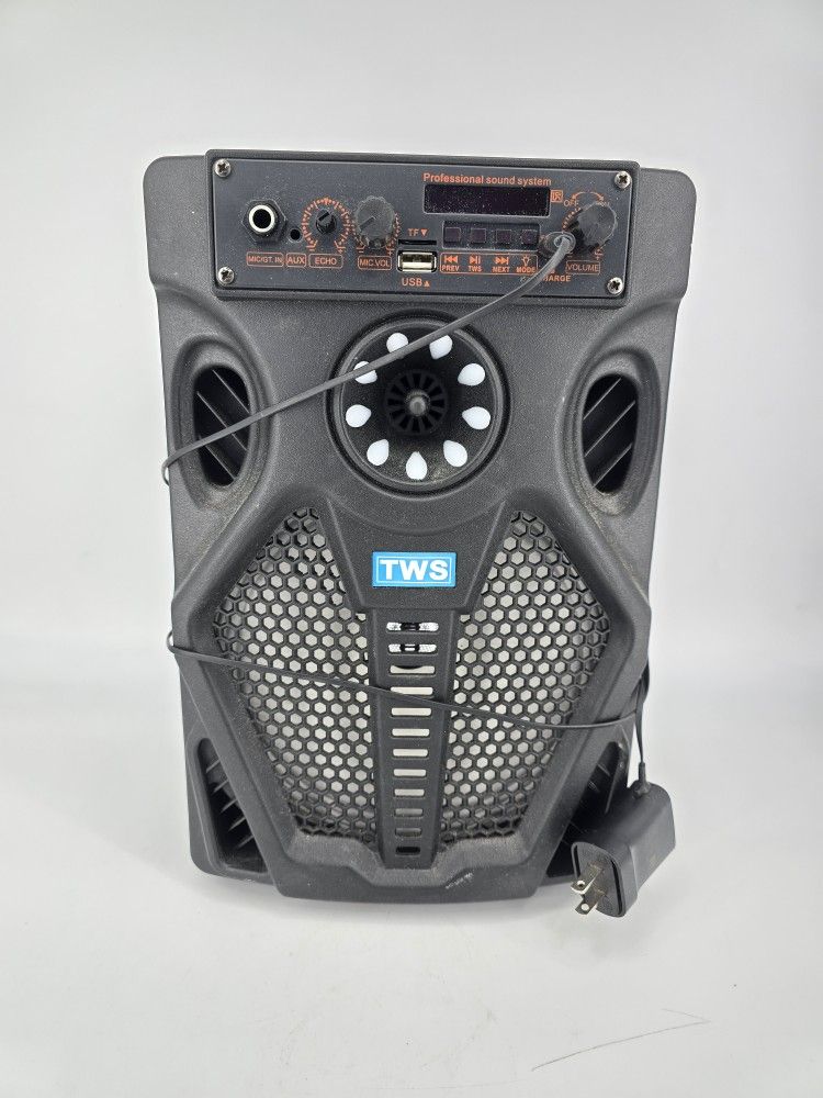 Speaker / Somewhat Portable Subwoofer 