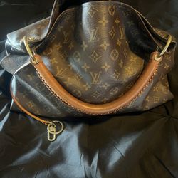 Louis Vuitton Artsy MM