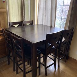 Haddigan Extendable Dining Table With 6 Chairs