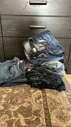Ladies size 9-11 jeans 5.00 each