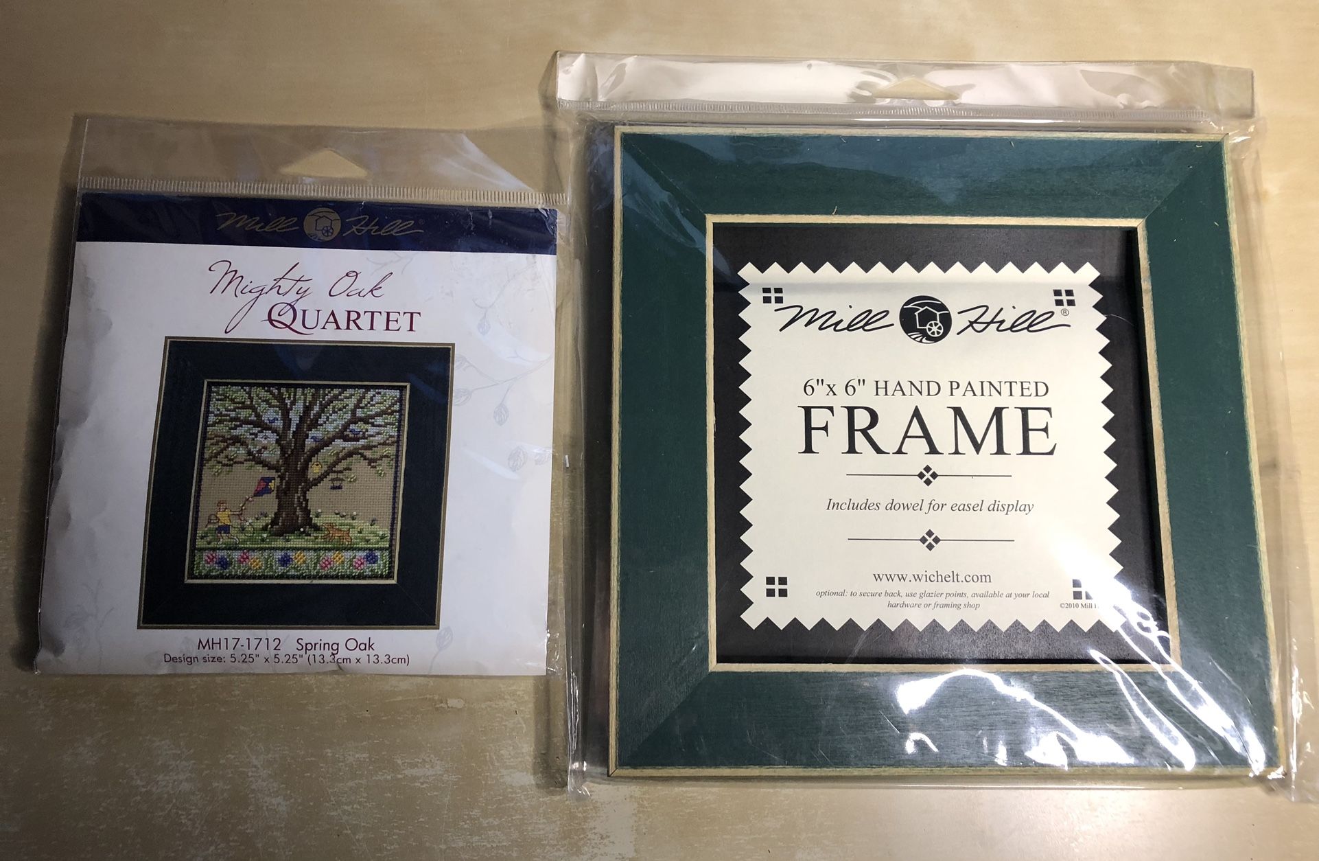 Mill Hill cross stitch kit + frame