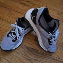 Blk/purple/gray Jordan's 
