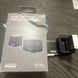 Dual Charger For Go Pro With Battery 