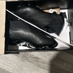 Predator Accuracy + Size 7.5