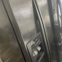 Black Whirlpool Side By Side Refrigerator 
