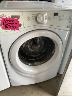 Whirlpool Washer And Dryer Set