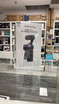 Insta360 Luna Ultra Dual-Lens 8K Gimbal Camera