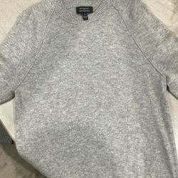Banana Republic Cashmere Sweater 