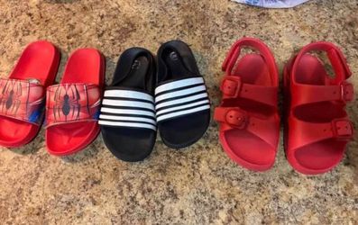 Little boys shoes size 11/12c