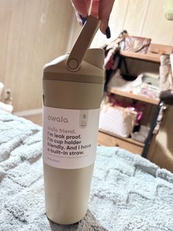 Owala 30 oz Insulated Water Bottle