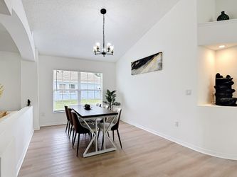 Dining table and 4 chairs
