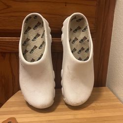  Women's Birkenstock White Shoes  Size 8 Super-Birki Polyurethane 