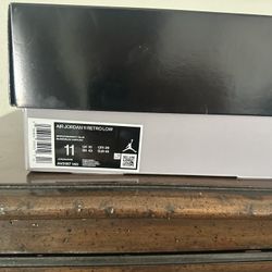 Jordan 11 