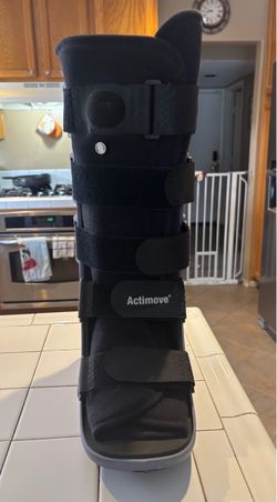 XL Actimove Walker boot