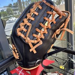 De Oro Glove 11.75”