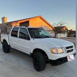 2003 Ford Explorer