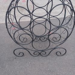 Metal Wine Rack For 7 Bottles