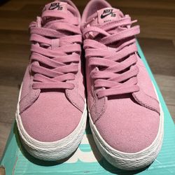 Nike Blazers Low top