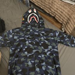 bape sweater