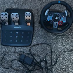 Logitech - G29 Driving Force Racing Wheel and Floor Pedals for PS and PC