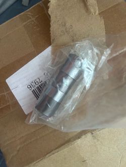 Small Metal Cylindrical Mechanical Part