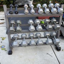 10/50 pounds hex dumbbells in good condition  pick up in sun valley cash only 