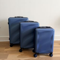 3 PCS Luggage Set Sturdy Spinner Whells TSA Lock Size 20” 24” 28” For Student Family Travel navy Blue