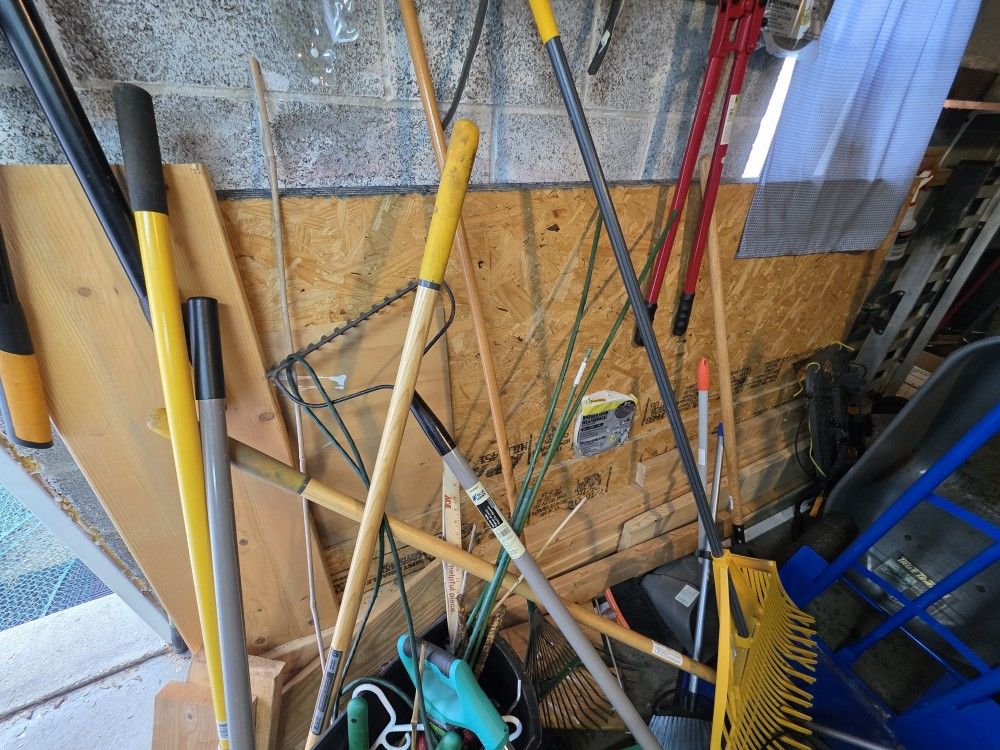 4x8 Plywood 5 Pieces $25