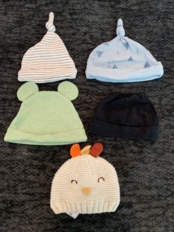 Boys 0-3 Month 3 Winter Sets & 3 Beanies 