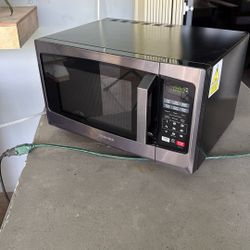 Microwave 
