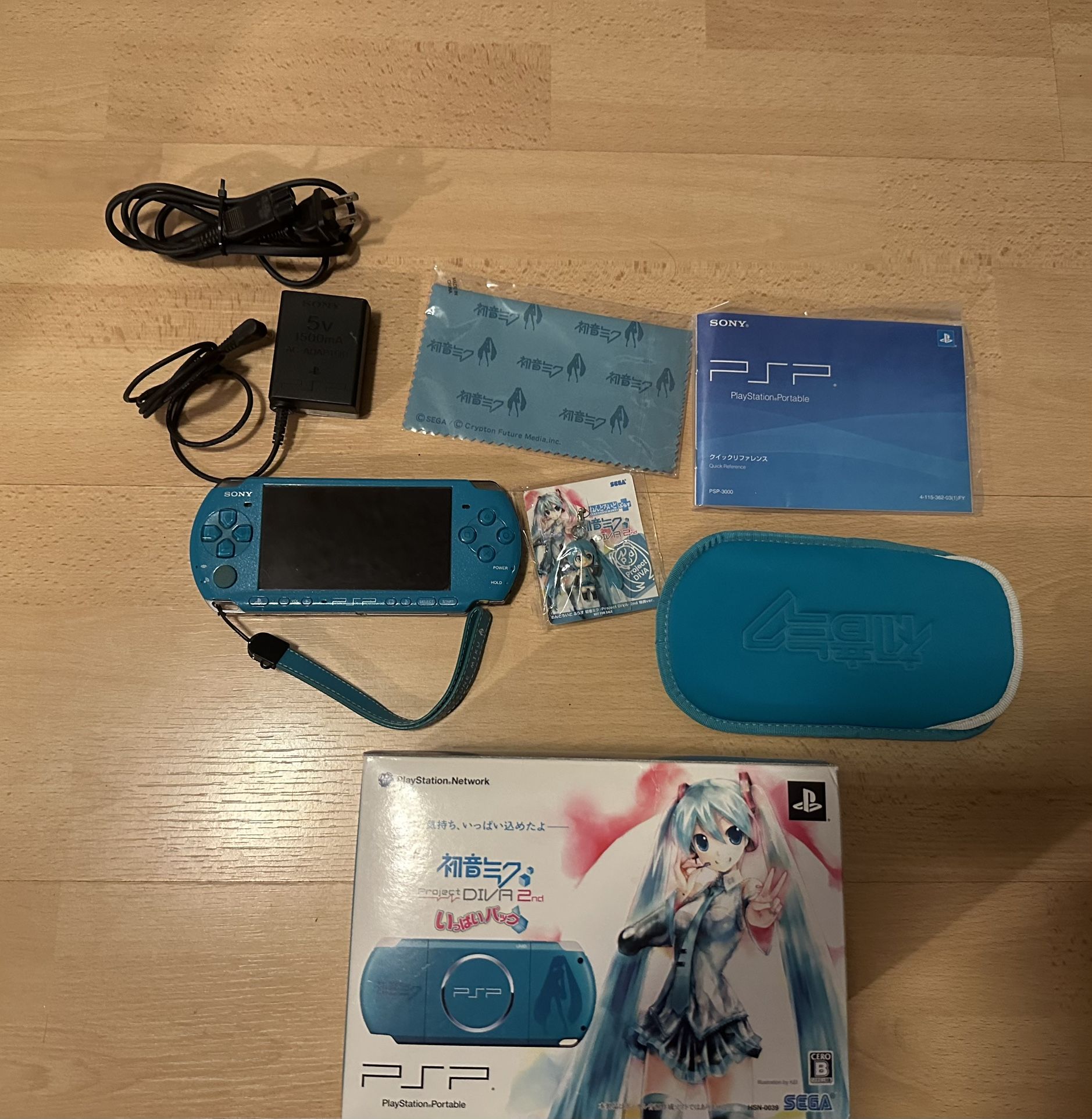 Japanese Hatsune Miku Editon Sony PSP 3000