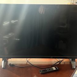 Insignia Fire LCD TV 32”