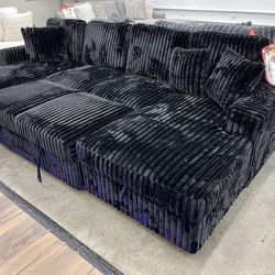 Sectional With Sleeper And Storage 