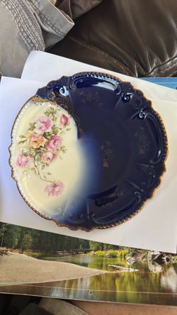 Antique platw