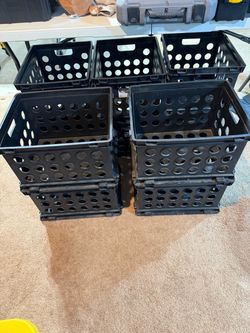Storage crates