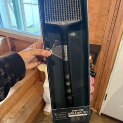 Oversized Grill Brush
