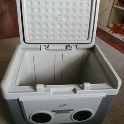 I-Live Cooler With Bluetooth 🎶 -Turlock Ca 📍
