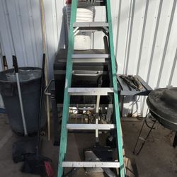 Green Ladder Useful Tool