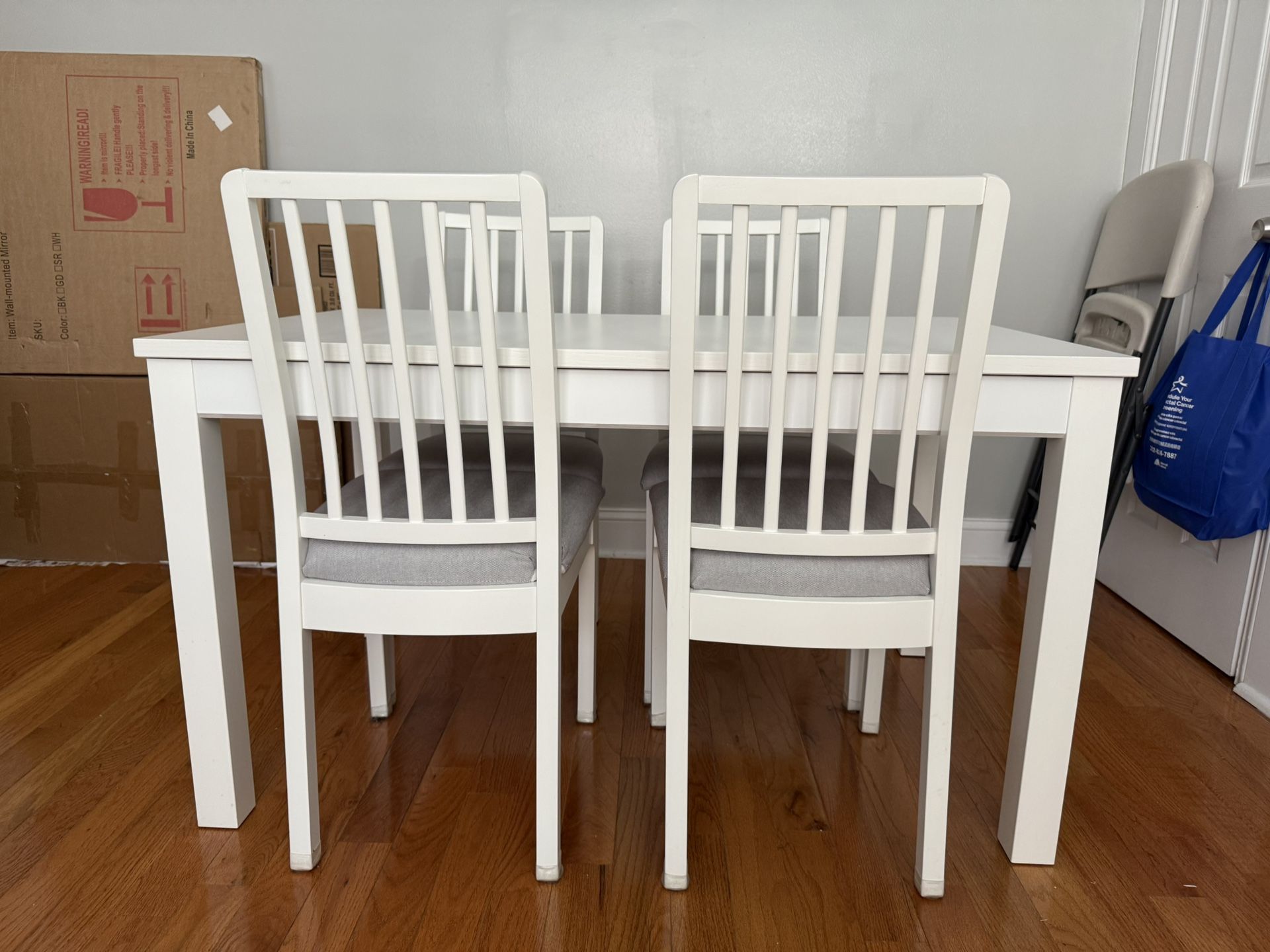 Dining Table Set For Sale! Barely Used!