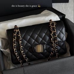 🖤 Timeless Black Quilted Flap Bag with Gold-Tone Hardware