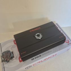 CRUNCH 3725 WATTS MONOBLOCK 1 OHM STABLE BUILT IN CROSSOVER WITH BASS CONTROL CAR AMPLIFIER