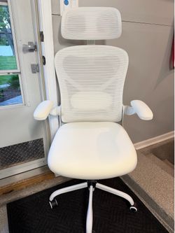 Brand New White Mesh Tall Back Ergonomic Office Chair w/Flip Up Armrests & Adjustable Lumbar Support