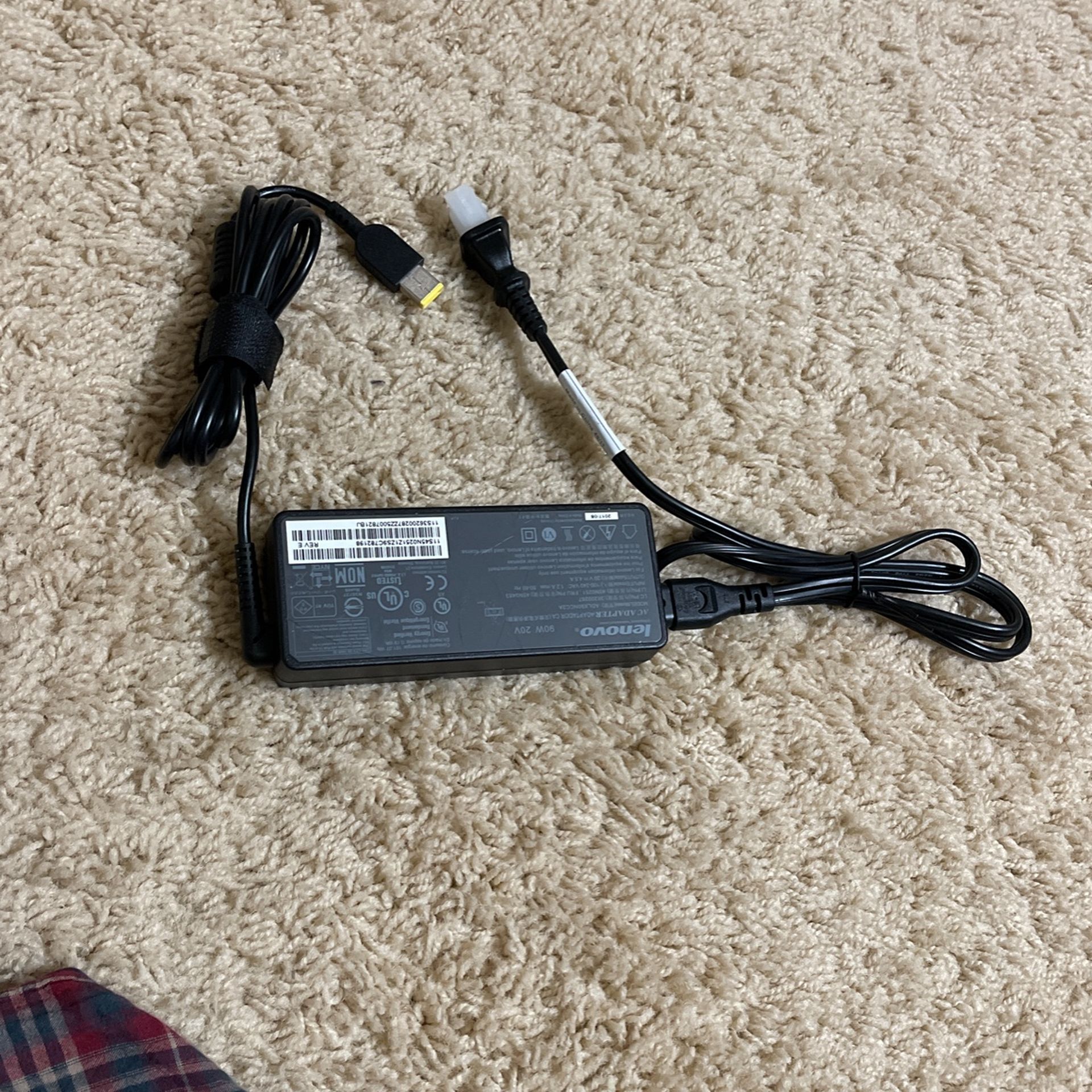 Genuine OEM LENOVO ThinkPad 90W 4.5A Slim Tip AC Adapter/Charger ADLX90NCC2A