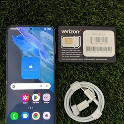Samsung Galaxy S21 5g. Like New And Unlocked! With Free 1 Mont Verizon